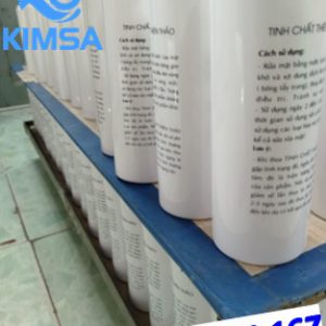 Gia công in chữ thương hiệu lên chai nhựa hóa mỹ phẩm